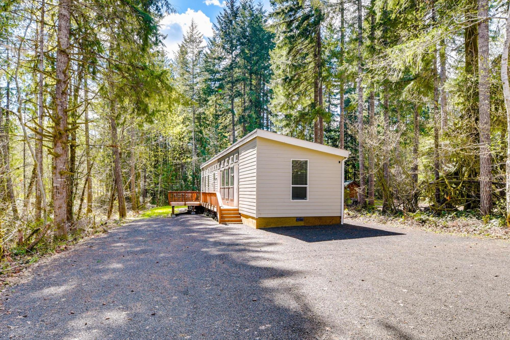 Hoodsport Vacation Rental With Private Lake Access! Экстерьер фото